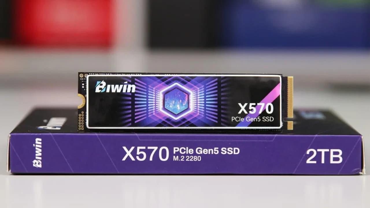 BIWIN APX03 2TB PCIe Gen5 x4 NVMe M.2 2280 SSD